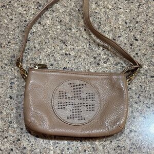 Tory Burch Kipp Leather Crossbody Bag Tan Pebbled Leather